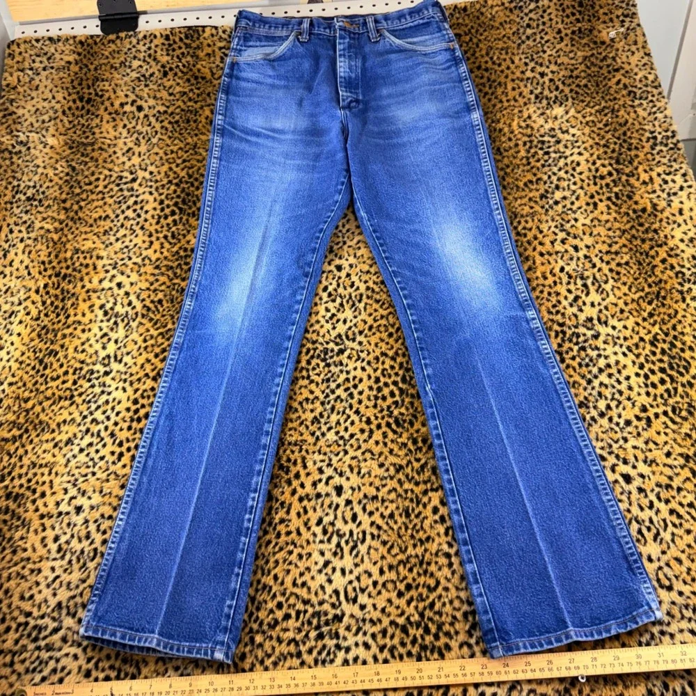Vintage 80s Wrangler 945Nav Cowboy Cut Bootcut Denim Blue Jeans 34x36 USA Made